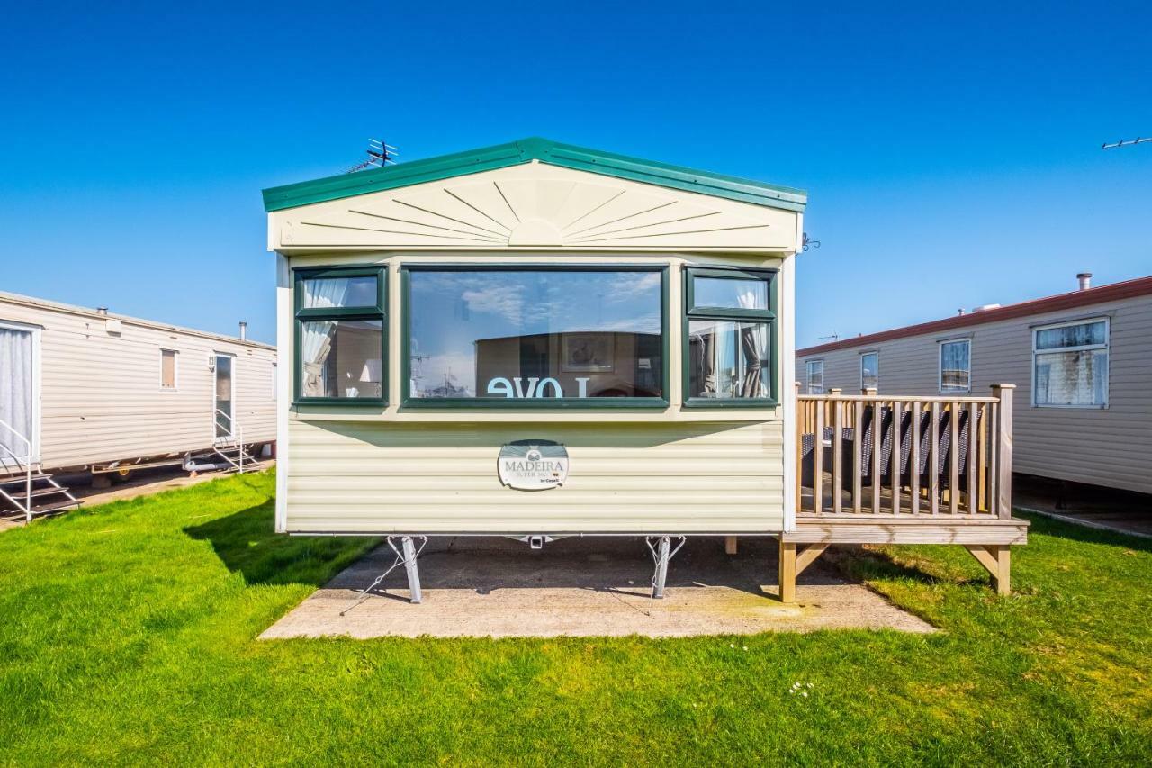 Hotel Caravan Beach Holiday Saint Osyth Exteriér fotografie