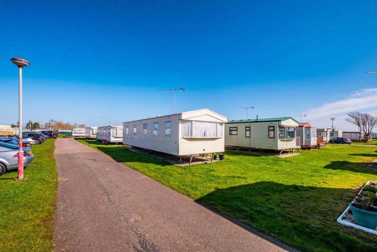 Hotel Caravan Beach Holiday Saint Osyth Exteriér fotografie